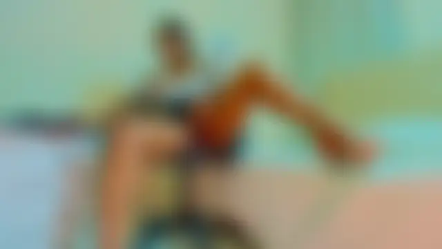 ashley_kristel élő chatszobája