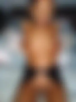 Midnight__Snack Live Chatraum