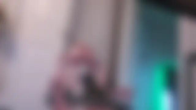 nastydianastrips élő chatszobája