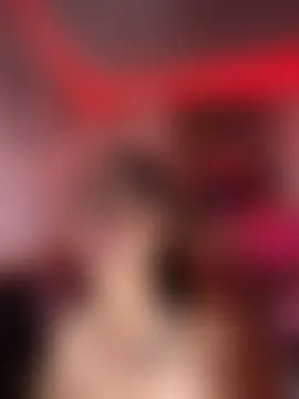 Phòng Chat Trực Tiếp Emma_Brown_12