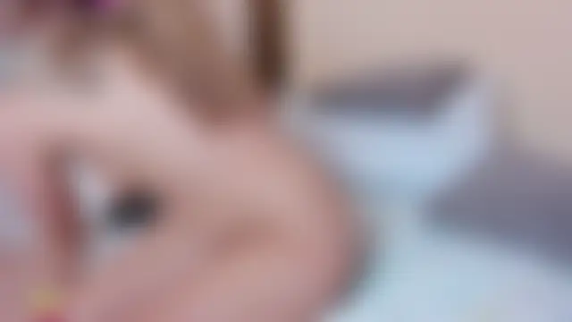 mia_gold_ Live Chatraum
