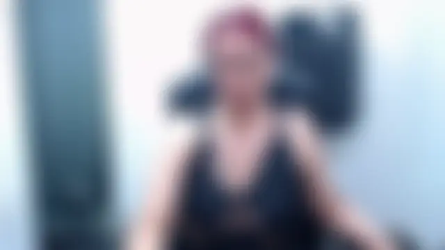 LAURA_CRAIZY Live chatroom