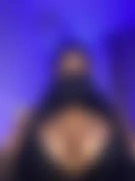 thaira_aly Live Chatraum