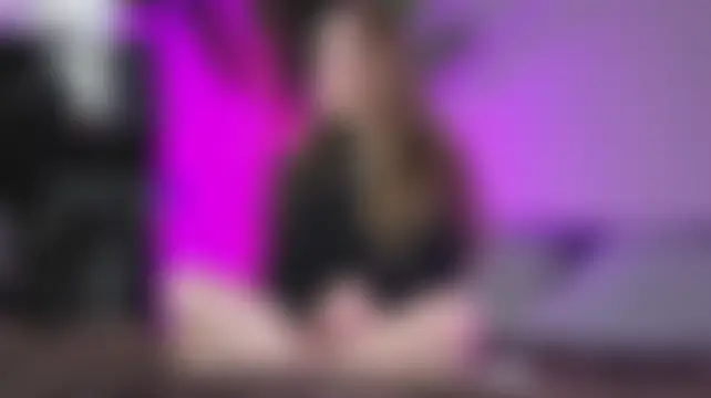 ShowmeYourfetish Adlı Modelin Canlı Sohbet Odası