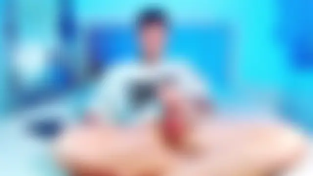 _justinmoon2 Adlı Modelin Canlı Sohbet Odası