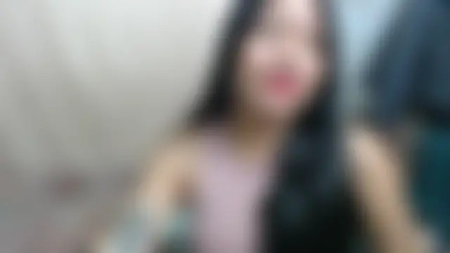 Sol_vannesa Adlı Modelin Canlı Sohbet Odası