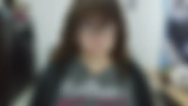 curly_greeneyed লাইভ চ্যাট রুম