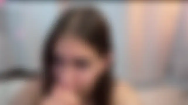 Sala de chat ao vivo de ClarineCasebolt