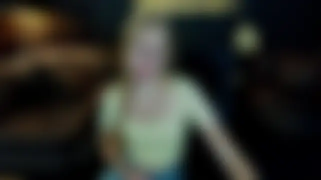 Alina_Blonde Live chatroom