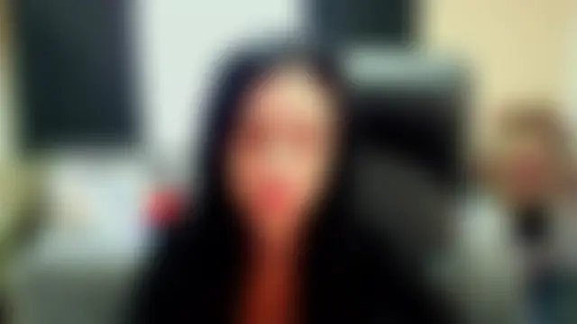Sala de chat en directo de SweetLouise_