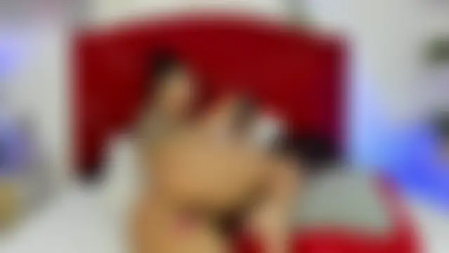 Rouss_Meyers লাইভ চ্যাট রুম