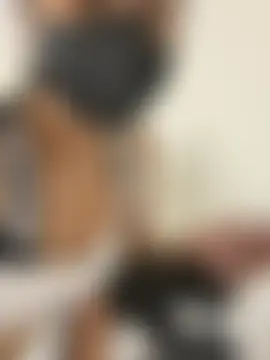 ___Erin___ Live chatroom