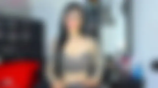 Vicky_hotmilf élő XXX-chatje