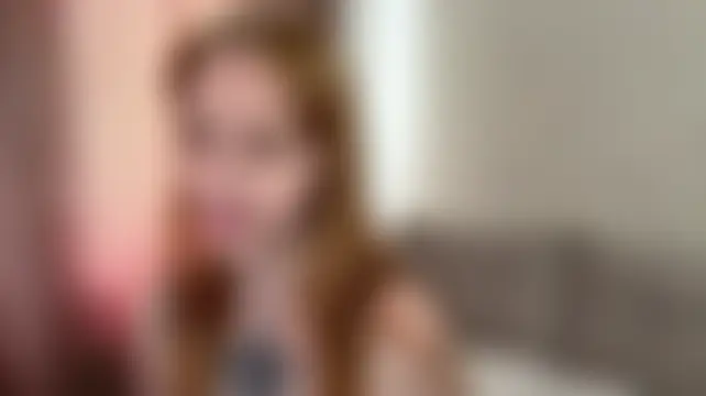 غرفة دردشة BlondeBun المباشرة