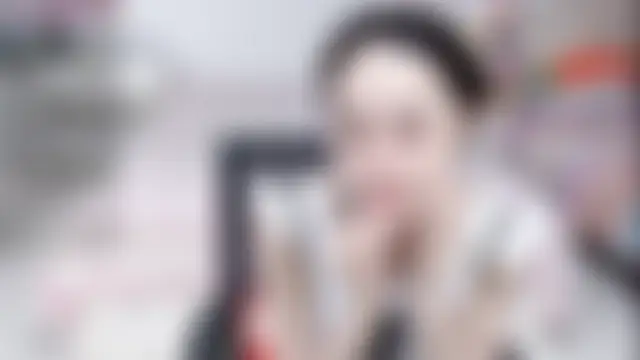 Chat soba uživo modela miaomiao-99