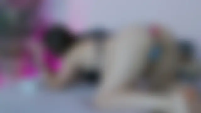 ErikaPinkyy live-chat rom