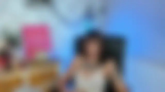 Nova_SIN Adlı Modelin Canlı Sohbet Odası