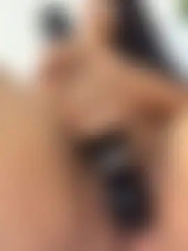Sala de chat ao vivo de IvonneOwen
