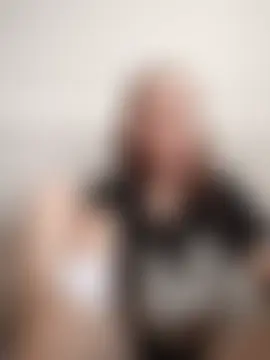 Angela_Zayka – Naživo chatovacia miestnosť