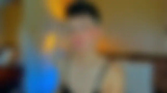 ZoeHenao Live Chatraum