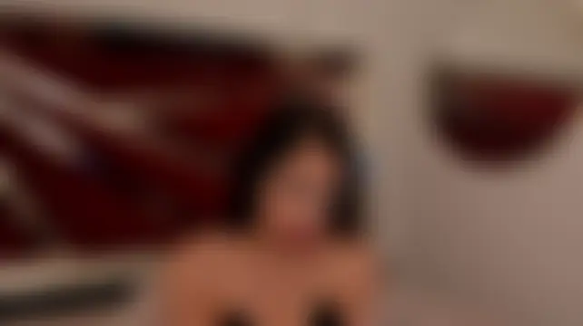 FaloonRoussel লাইভ চ্যাট রুম