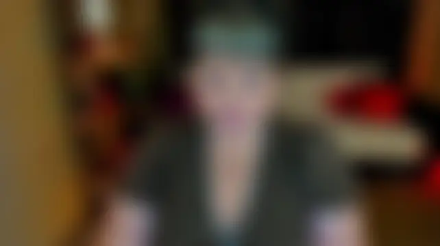 Sala de chat ao vivo de CrystaalStaar