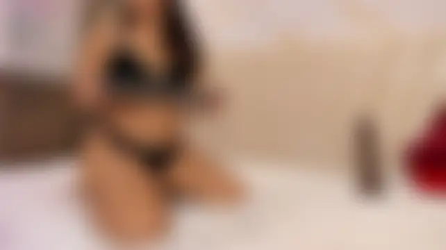 _emily_w Chat Room in diretta