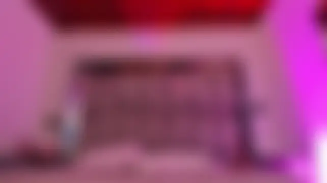 NikkySmiith live-chat rom