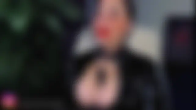 QueenOfUrKink: δωμάτιο απευθείας συνομιλίας