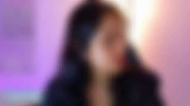 Sarasavage live-chat rom