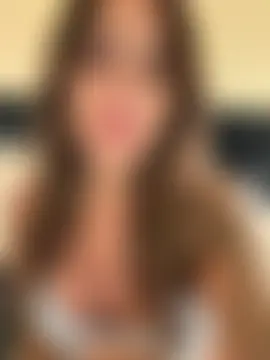 Sala de chat en directo de -Alisa