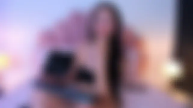 Milky_Majo élő chatszobája