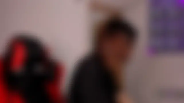 EllieCarter_ Live Chatraum