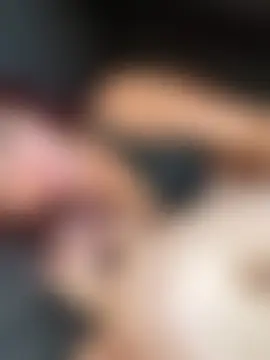 Danielaeliana Adlı Modelin Canlı Sohbet Odası