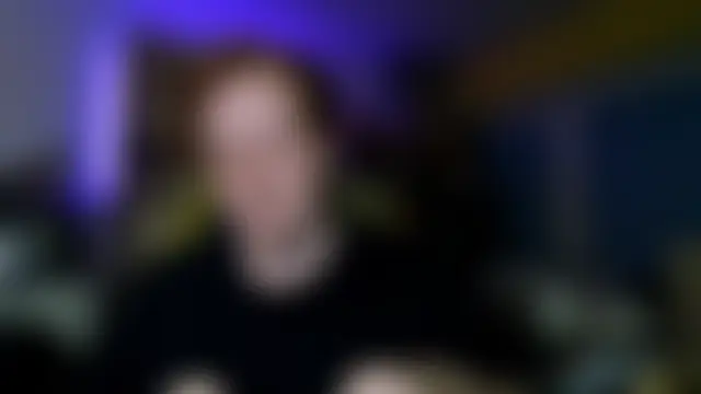 Sala de chat en directo de CURVYSAKURA