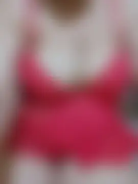 Hotsirine Adlı Modelin Canlı Sohbet Odası