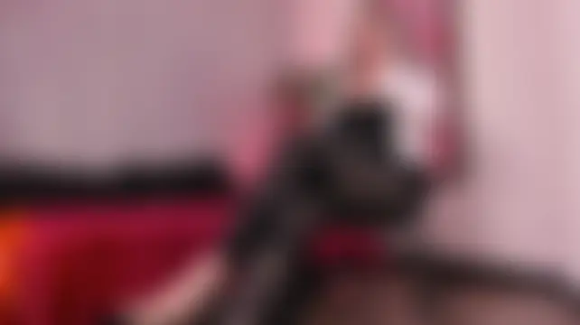 Sala de chat en directo de Lia_Crystal_