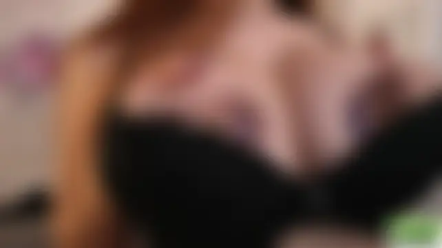 Eileen_Burtonn Live chat-huone
