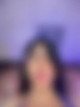 חדר צ'אט בשידור חי של SmileyBabeXXX