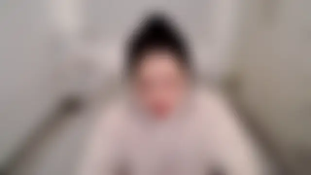 Youlittlepervertt_ – Naživo chatovacia miestnosť