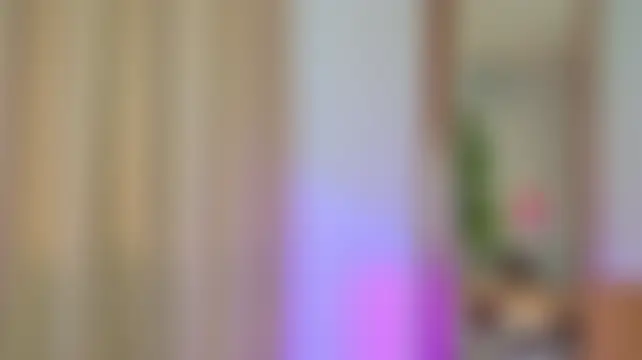 Chat soba uživo modela selenesia