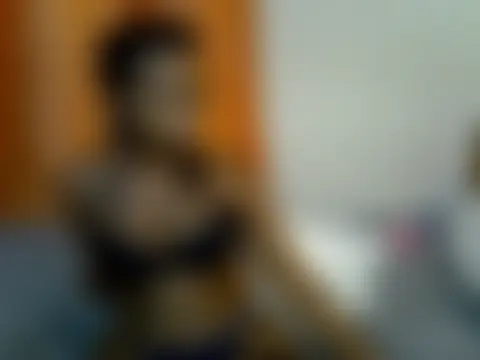 Curvydollyy – Naživo chatovacia miestnosť
