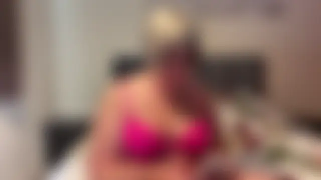 צ'אט XXX בשידור חי של German-Milf-Angie