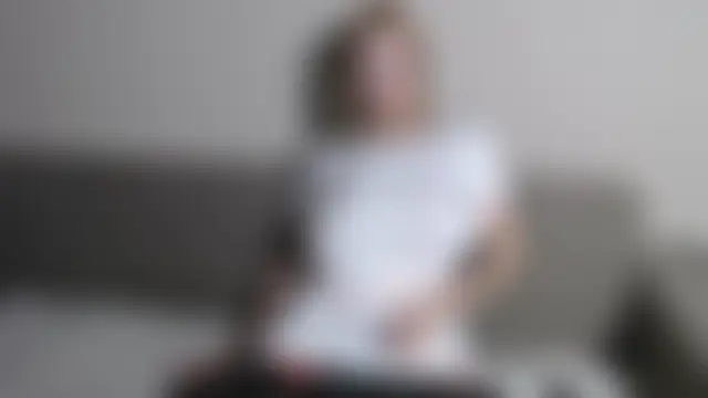 MiraVelour's Live XXX Chat