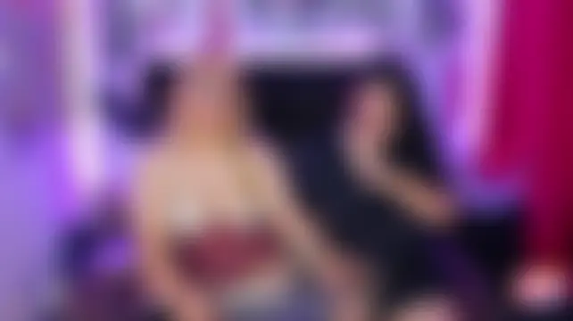 Phòng Chat Trực Tiếp katieeandsharonn