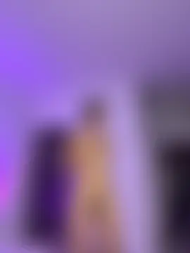 Онлайн чат Mirandaa_Rogers