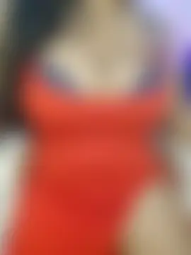 Curvy_Poojaのライブチャットルーム