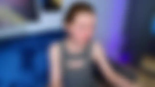 Liza__Evans Live Chatrum