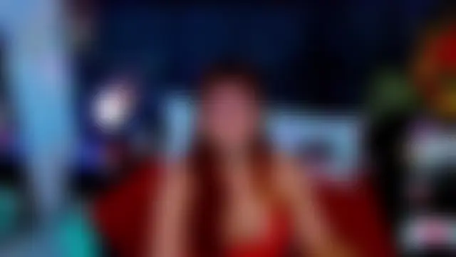 Cloelombard – Naživo chatovacia miestnosť