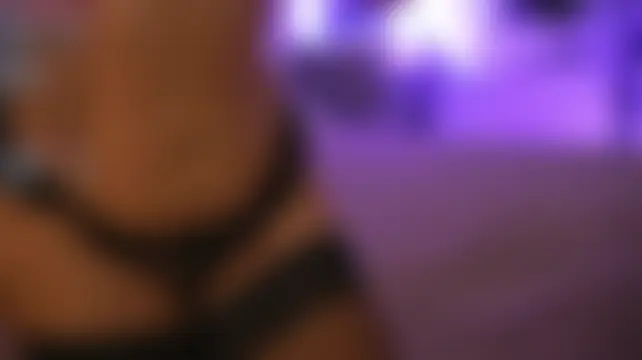 naomi__nova élő XXX-chatje